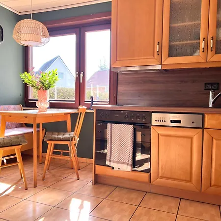 Ensemble Aus Ferienhaus Und Einliegerwohnung Vakantiehuis *